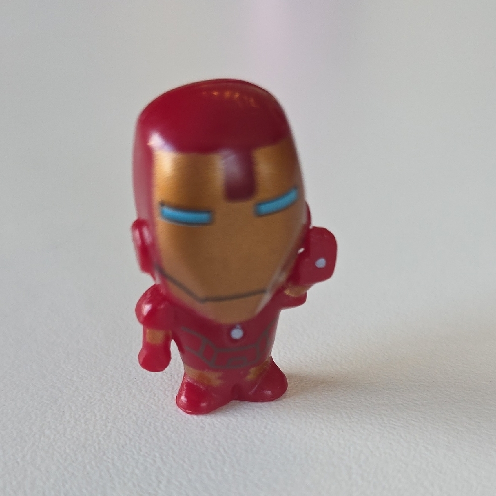 Marvel Iron Man Chibis Action Figure - Red and Gold